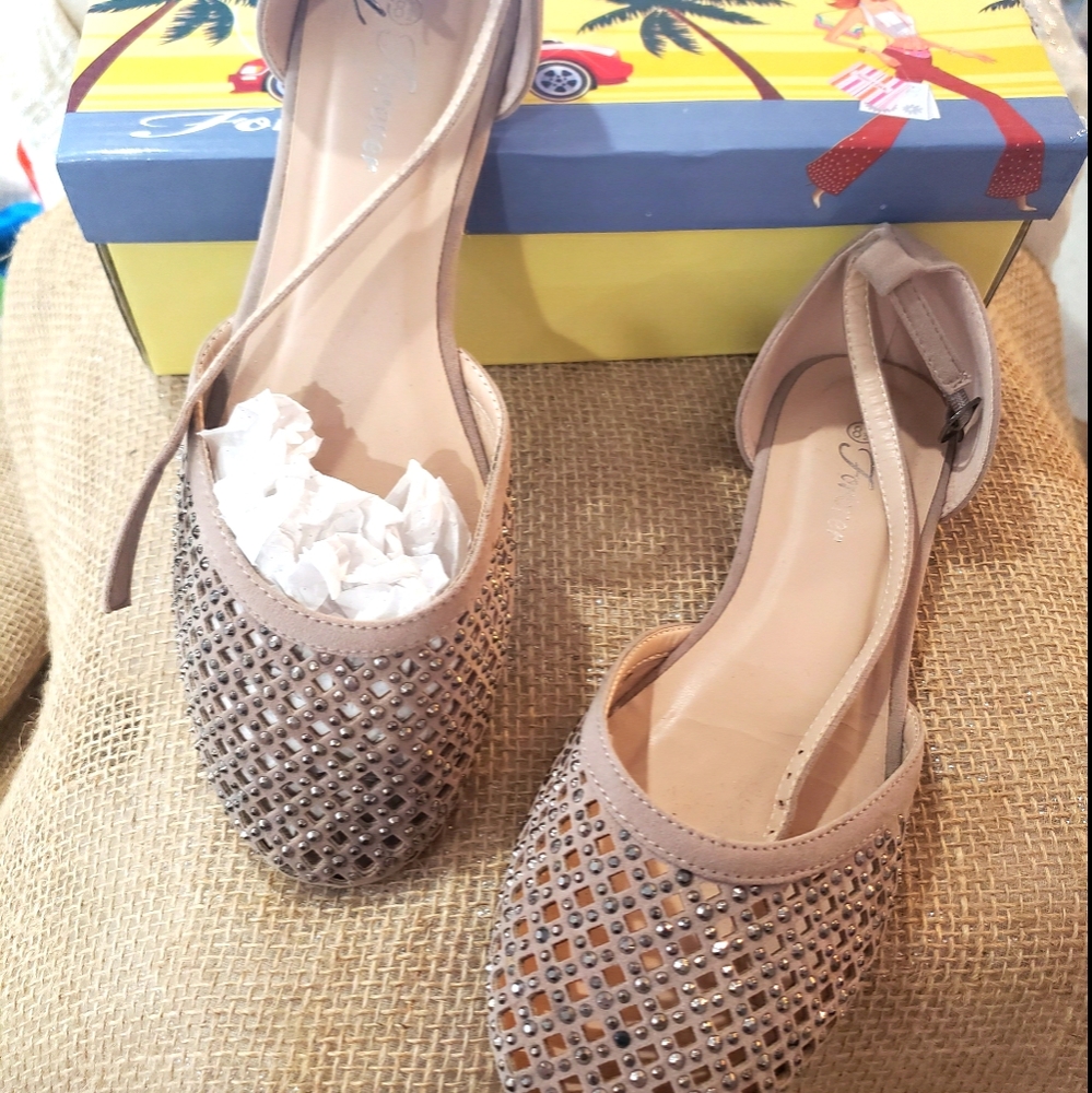 Bella Flats